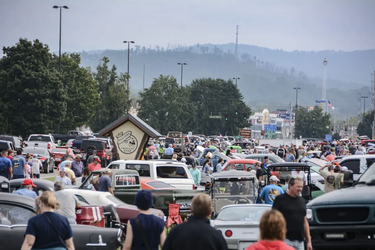 Tips for Pigeon Forge Car Show Traffic