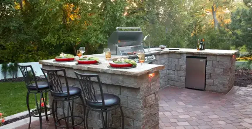 Perfect Outdoor Kitchen for Marathon Enthusiasts